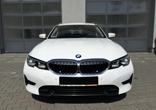 BMW Seria 3 cena 142900 przebieg: 48969, rok produkcji 2021 z Reda małe 742